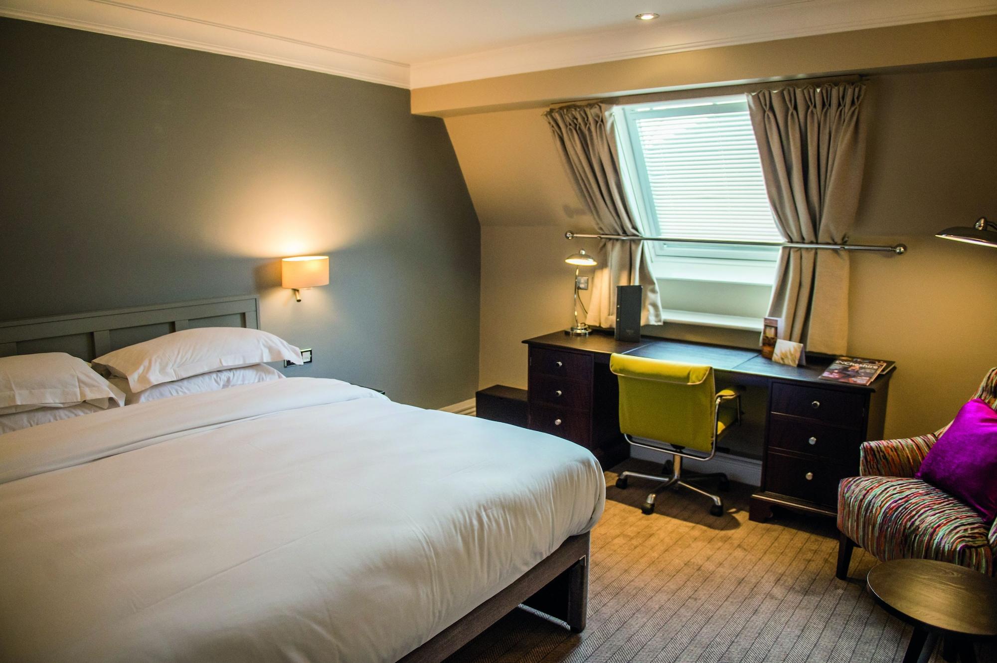 Cottons Hotel And Spa Knutsford Bagian luar foto