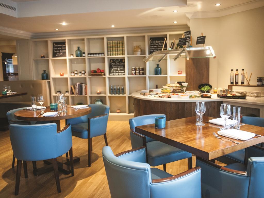 Cottons Hotel And Spa Knutsford Bagian luar foto