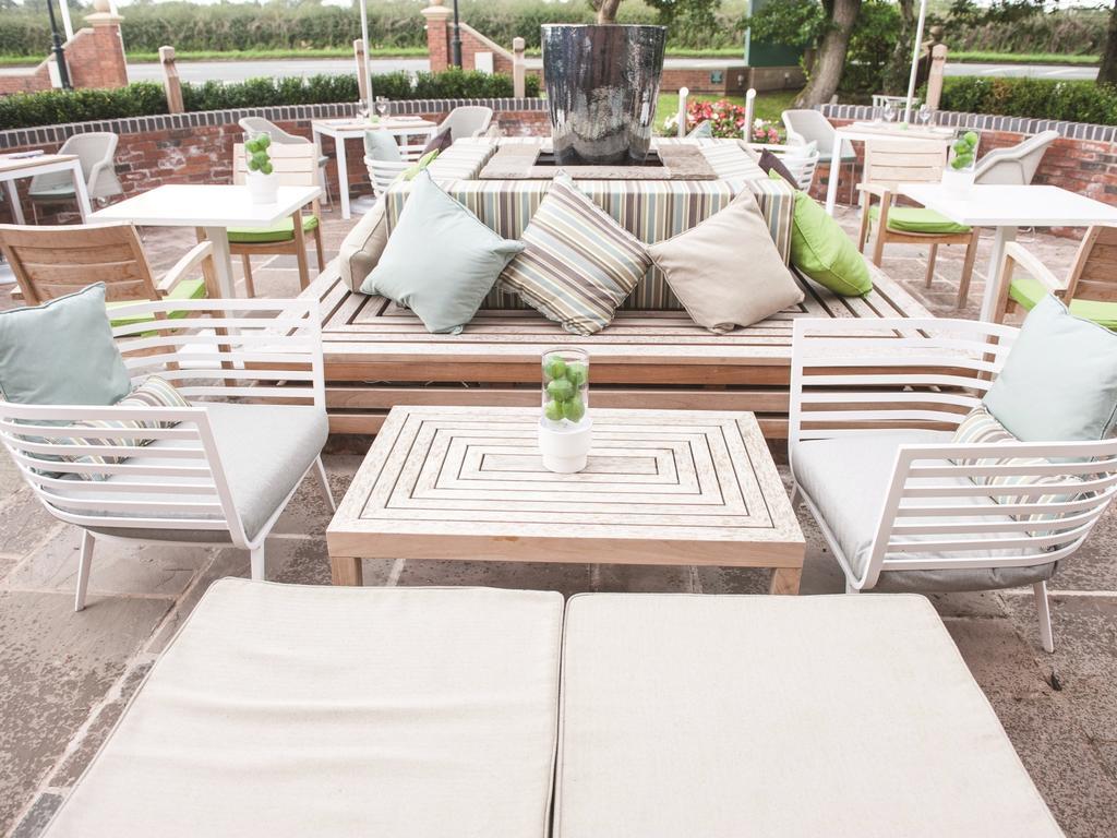 Cottons Hotel And Spa Knutsford Bagian luar foto
